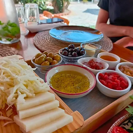 Alibeyhan Szálloda Cunda