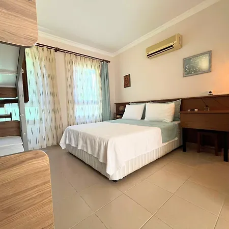 Alibeyhan 酒店 崇达